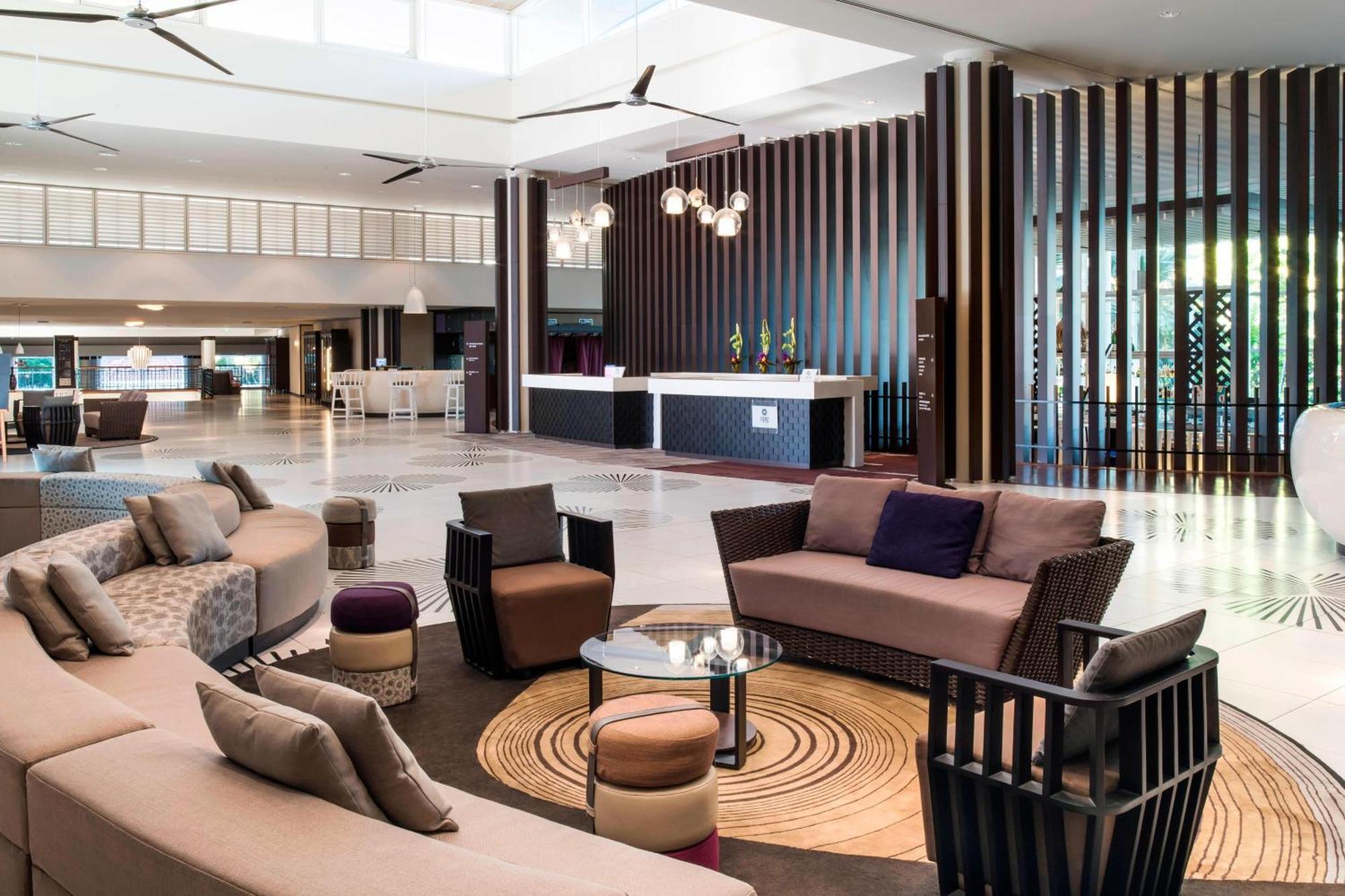 Le Meridien Noumea Resort & Spa Exterior photo